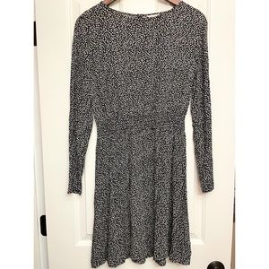 H&M Black Print Smocked Waist Long Sleeve Dress